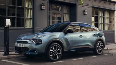 Китай Decent Drive Citroen's E-C4 With 115kw (156ps) Power At 150km/h Top Speed 54kwh Lithium Ion Battery продается