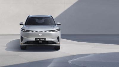 China 2024 NUEVO Vehículo eléctrico Dongfeng Eπ 008EV EREV 210km CLTC 5puertas/6plazas SUV 200KW de potencia del motor ELECTRIC CARCAR en venta