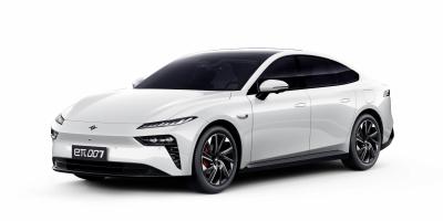 China 2024 leistungsstarker Dongfeng Eπ 007 200Pro EREV 200km CLTC 160kw Motorleistung 310N.m Drehmoment mit 7,2s 0-100km/h Beschleunigung zu verkaufen