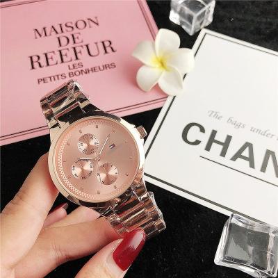 China free shipping 2022 sale premium watch luxury men's quartz wristwatch date automatic watch gents desent rose gold watch set for sale