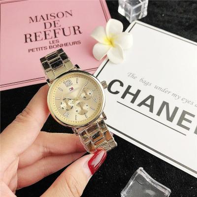 China Non-specific woman watches 2021 custom quartz watch relogio de feminino round dial ladies watch wholesalers women watches customizable for sale