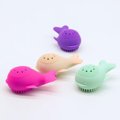 China Viable Baby Whale Silicone Face Cleansing Bath Shampoo Brush is used for face makeup, cleansing and washing for sale