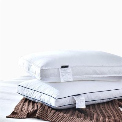 China Good Quality Warm Customized Soft And Comfortable 100% Cotton Goose Down Feather Pillow For Hotel for sale