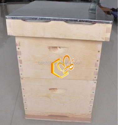 China Cheapest Bee Beekeeping Bee Hive With Metal Roof Bee Hive Box From China Beekeeping Factory for sale