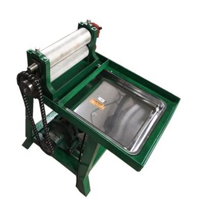 China To make beeswax foundation sheet high precision export oriented high quality beeswax foundation machine bee preservation power tools for sale