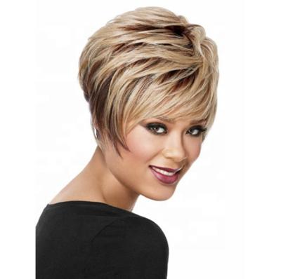 China Cheap Short Synthetic Wig Natural Wave Gold and Brown Synthetic Natural Straight Hair Wigs For Women for sale