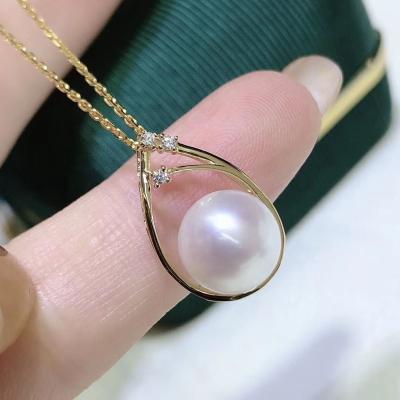 China CLASSIC Natural Freshwater Pearl Accessories 18K Gold Natural Freshwater Pearl DIY 8-10mm Crab Shape Crab Shape Pendant Christmas Day Gift for sale