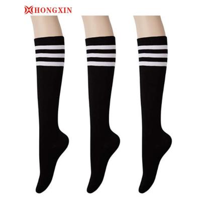 China Sustainable Women's Casual Cotton Knee High Top And Triple Stripe Fashion Socks for sale