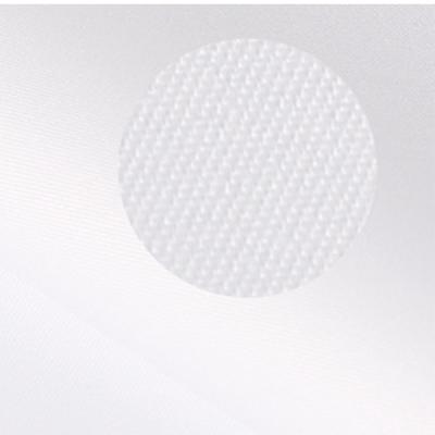 Chine Lavez et portez l'échantillon blanc 132gsm respirable 80/2s 130*100 de tissu de coton à vendre