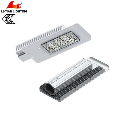 China Roadway 30w to 150watt IP66 China factory road lamp fixture 130lm/w led parking lot light price for sale