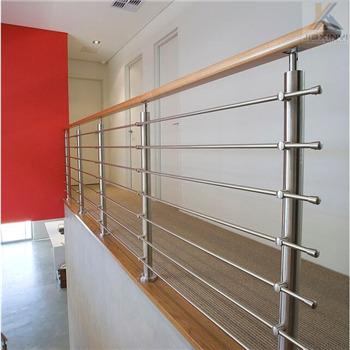 China Safety Metal Baluster Stainless Steel Railing Mounted In Floor for sale