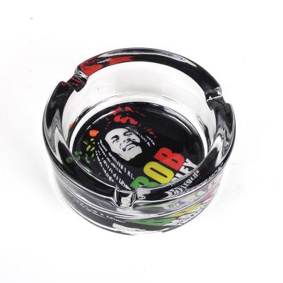 China Use It Yourself Or Give It Away Round Shape Customized Painting Logo Made Fashion Glass Smoke Accessories Cigar Smoking Ashtray for sale