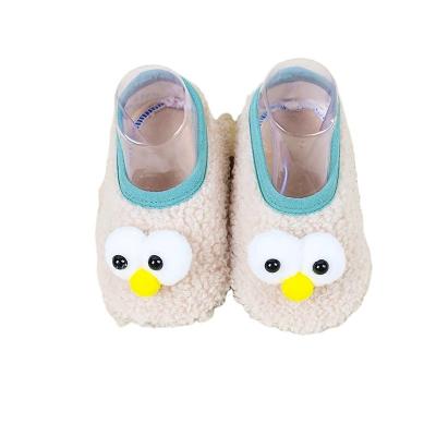 China Around 2022 New Fashion Baby Kids Cartoon Plush Furry Indoor Sliders Slippers For Children Winter Summer Soft Floor Shoes for sale