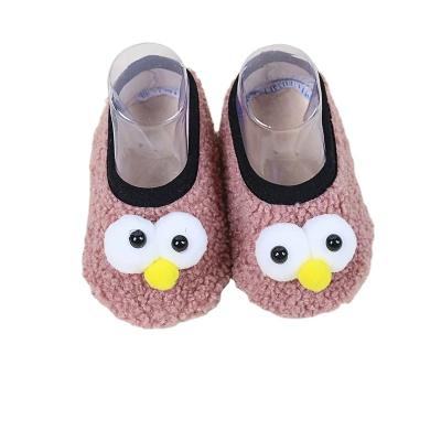 China Around 2022 New Fashion Baby Kids Cartoon Plush Furry Indoor Sliders Slippers For Children Winter Summer Soft Floor Shoes for sale