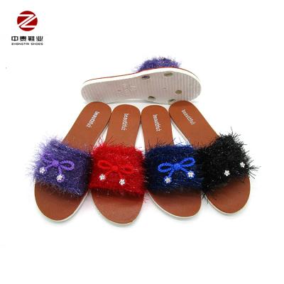 China Fashion Trend Women PVC Slippers Fashionable Unique Ladies Slippers for sale