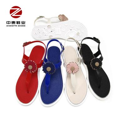 China New Designs Trend Fashion PVC Adjustable Lace Women's Flat Flat Sandals With Plastic Flower For Woman for sale