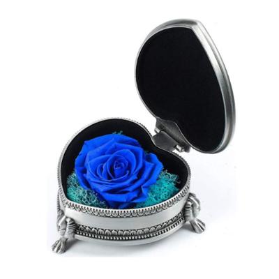 China Wedding Flower Arrangements Eternity Rose Custom Metal Box Preserved Roses in Ring Box For Valentines Mother's Day Gifts Heart Shaped Jewelry for sale