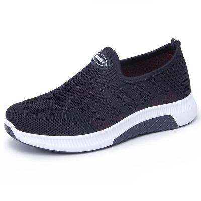 China Fashion trend high quality non-slip light fly woven PVC injection men's shoes women's shoes fashion casual shoes for sale