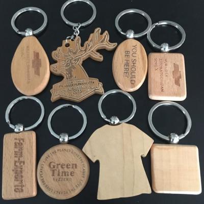 China Custom Wooden Key Chain Holder White Cheap Wood Engraving CD-KR458 for sale