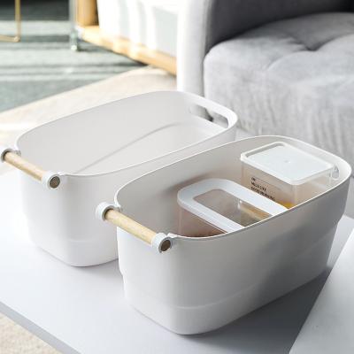 China Hot Selling Plastic PP Household Sundries Snacks Books Toys Clothes Storage Box Organizer with Wooden Handle for sale