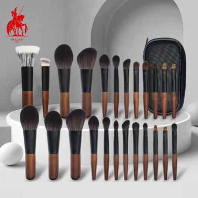 China Angular Blush Travel 8/12pcs Mini Makeup Brush Set Synthetic Hair Portable Makeup Brushes With Bag Private Label for sale