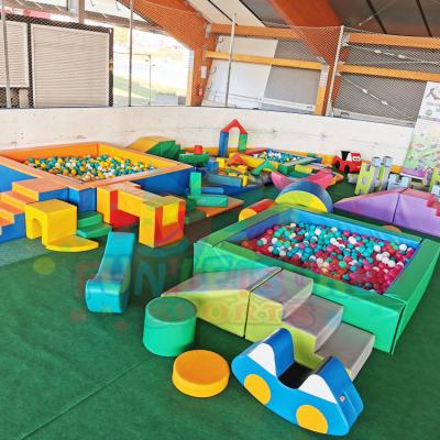 China Non-toxic commercial indoor soft foam play center kids equipment paly nuby ball pit with slides for sale