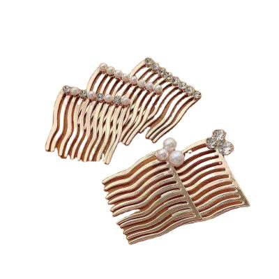 China Wholesale Hair Decoration Gold Alloy Hair Comb With Charming Stone Hair Decoration Metal Hair Comb With Beads for sale