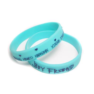 China Custom silicone wristbands by popular eco-friendly silicone rubber wristband for sale