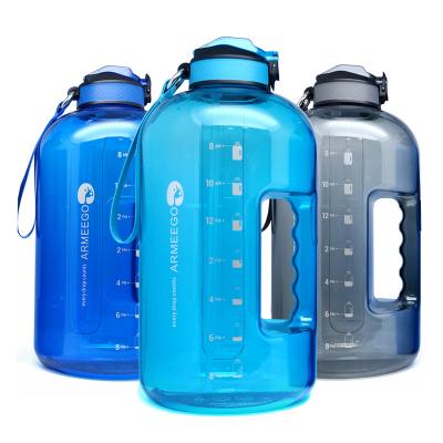 China ARMEEGO Fitness Water Bottle Viable Motivation Fancy Frosted Jug 1 Gallon Water Bottle With Straw for sale