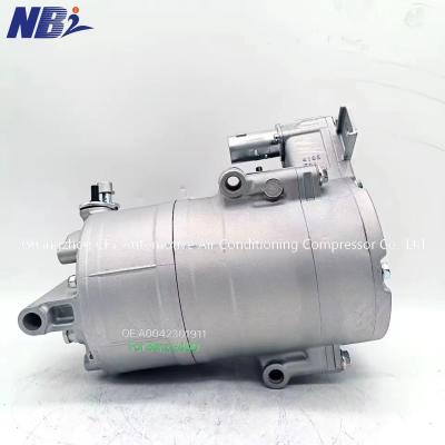 Cina Compressore AC elettrico per auto A0042301911 Compressore auto condizionatore d'aria SHS33L4164 Per Benz E400 W205 W212 3.5 2013 in vendita