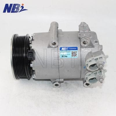 China Peças usadas de ar condicionado para automóveis / novo automóvel Compressor AC Ford Focus 2013 Infiniti FAW Números de peças AV1119D629A2C 1906930 2025777 à venda