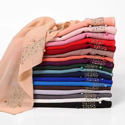 China 21 Colors Muslim Hijab Scarf Women Hijab Chiffon Elegant Veil Scarf Rhinestone Beads Scarf Polyester Hijabs for sale