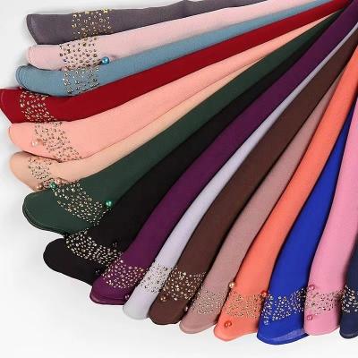 China 2023 Ethnic Elegant Chiffon Accessories Hijab Scarf With Beads Muslim Scarves And Shawls For Women for sale