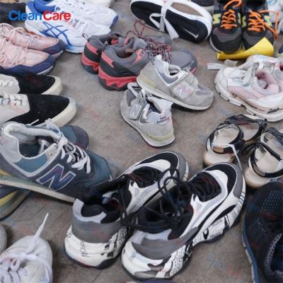 China Used clothing factory international wholesale used shoes in used ball used shoes all used basketball shoes wholesale for sale