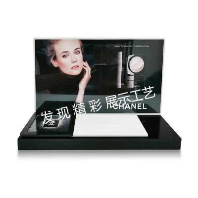 China Morden acrylic display stand for make up cosmetics,cosmetic acrylic display rack, beauty instrument display rack, skincare  display for sale