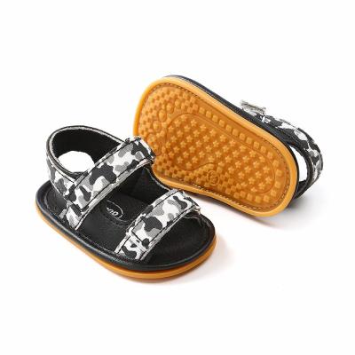 China Around New Arrival Newborn Baby Boys 2021 Camouflage Sandals Shoes Infant Prewalkers Rubber Sole Shoe for sale