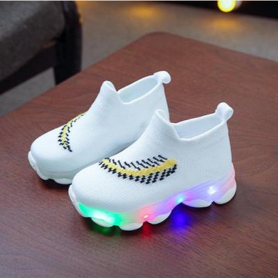 China Hot Sale Active Kids Sports Sneakers Casual Kids Running Shoes Led Unique Soft Luminous Children Sports Shoes for sale