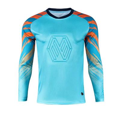 China New Football Jerseys Good uniform custom made 2022 quality soccer goalkeeper T-shirt goalkeeper model quick dry for sale