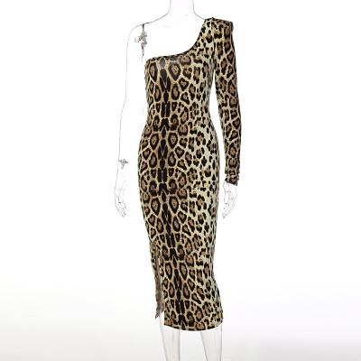 China Breathable Women One Shoulder Leopard Print Long Sleeve Bodycon Maxi Dress for sale