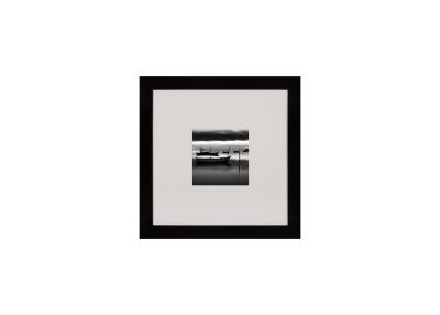 China MDF Coated 10x10 Opening Wood Gallery Frames Iwith Glossy Black Finishing for sale