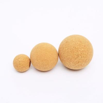 China Custom Logo Durable 4CM 6CM 7.5CM 10CM 100% Natural Cork Yoga Balls Eco Friendly Massage Cork Yoga Massage Ball for sale