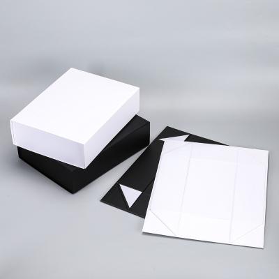 China Recycled Materials Recycled Kraft Paper Low Price Matte Black Laser Cut Book Packaging Foldable Paper Box for sale