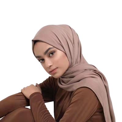 China Wanyi fashion long hijab scarf factory supply order shawl fold chiffon hot selling hijab for sale