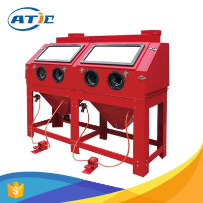 China Non - Toxic Industrial Sandblasting Equipment Sale , 880L Paralleled Working Position Sand Blaster for sale