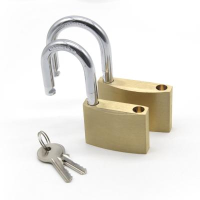 China Factory Direct Selling 40mm Heavy Duty Brass Door Locks 40mm Heavy Duty Brass Padlock for sale