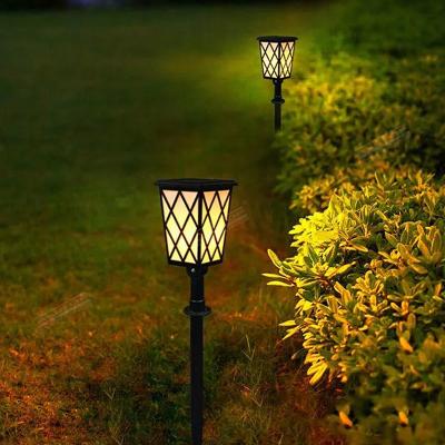 China Environmental Materials Hot Selling Led Bulbs Flame Lighting Christmas Ground Stake 5w Solar Outdoor Garden Light zu verkaufen