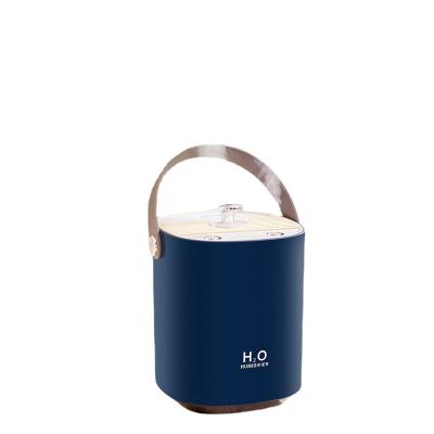 China Personal Atmosphere Light Home Personal USB Humidifier Quiet Portable Space Car Aromatherapy Small Cute Pet for sale