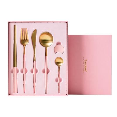 China Disposable Knife New Arrival Cutlery Handle Korean Pink Flatware Set Stainless Steel Cutlery With Gift Box for sale