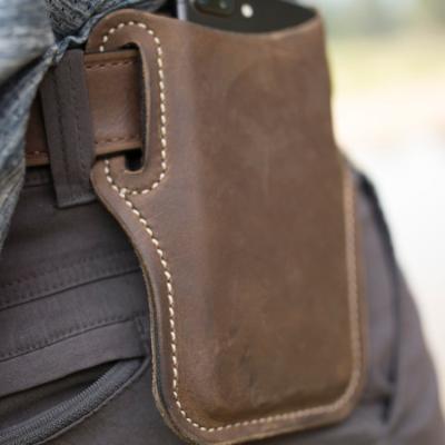 China Water Proof Mens Cell Phone Buckle Holster Case Belt Waist Bag Buttresses Leather Purse Phone Wallet for sale