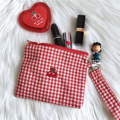 China Cherry Embroidery Red Plaid Zipper Cotton Fabric Wristlet Clutch Bag Cherry Embroidery Card Holder Make Up Clutch Bag for sale